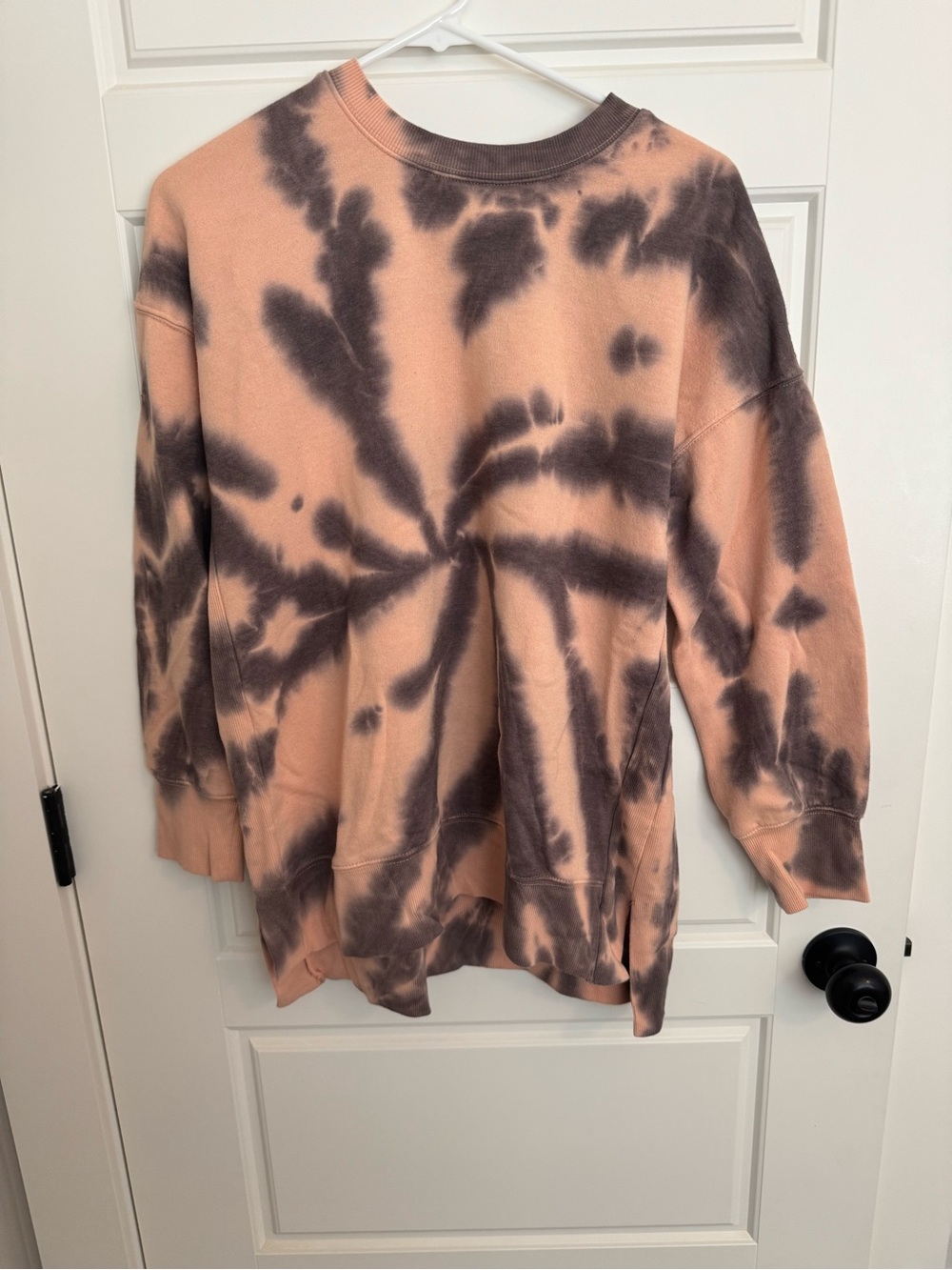 SO Oversized Tie-Dye Crewneck Sweater in Peach & Brown